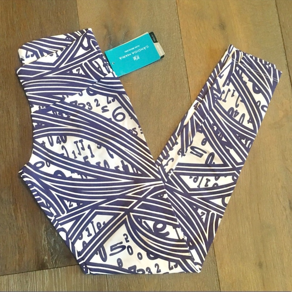 Numeric Geometric Pattern Leggings * YOGA * White * Navy Blue